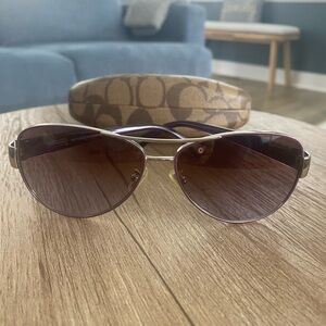 Coach sunglasses - aviator style - 9125/68 - silver and purple